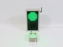 Semafor cu LED-uri 240mm x 420mm, simpla fata