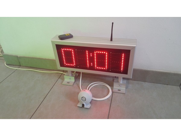 Cronometru cu LED-uri format MM:SS, 440mm x 200mm, digit 60x100, dotat cu telecomanda radio si sonerie externa
